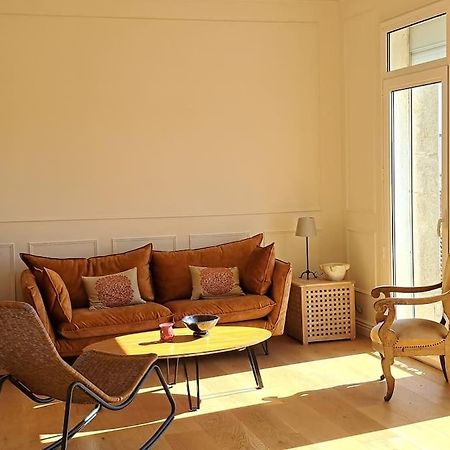 Le Champ Des Hors Villa Vailhauques Kültér fotó
