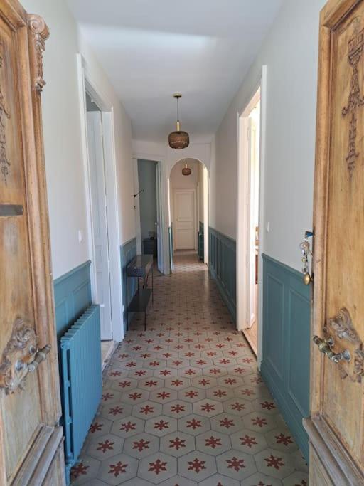 Le Champ Des Hors Villa Vailhauques Kültér fotó
