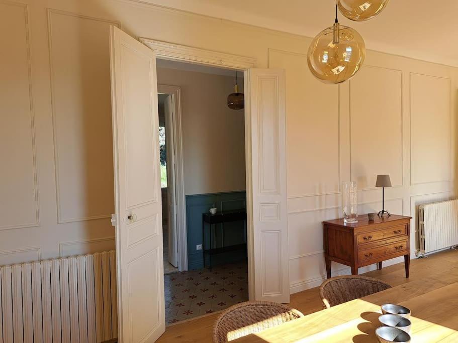 Le Champ Des Hors Villa Vailhauques Kültér fotó